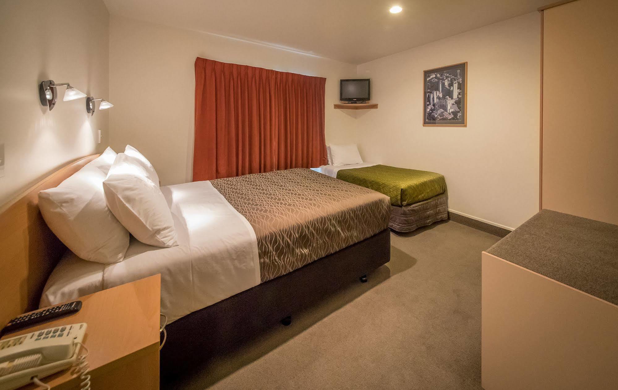 Siena Motor Lodge Whanganui Bagian luar foto